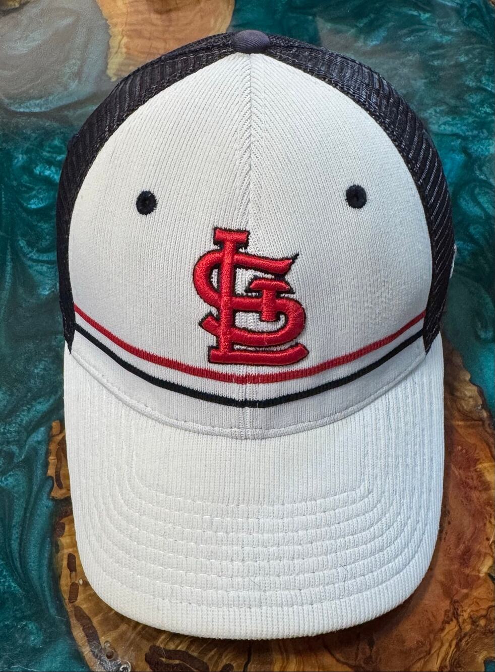 New Era MLB St. Louis Cardinals Strapback Trucker Baseball Cap Red White